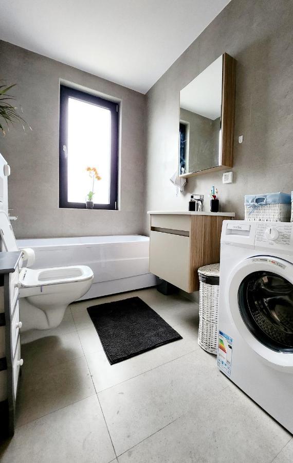 Adm Cozy Home - Entire Private House&Garden Tunari  ภายนอก รูปภาพ
