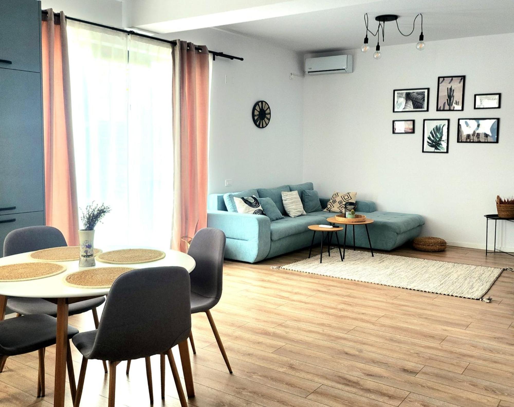 Adm Cozy Home - Entire Private House&Garden Tunari  ภายนอก รูปภาพ