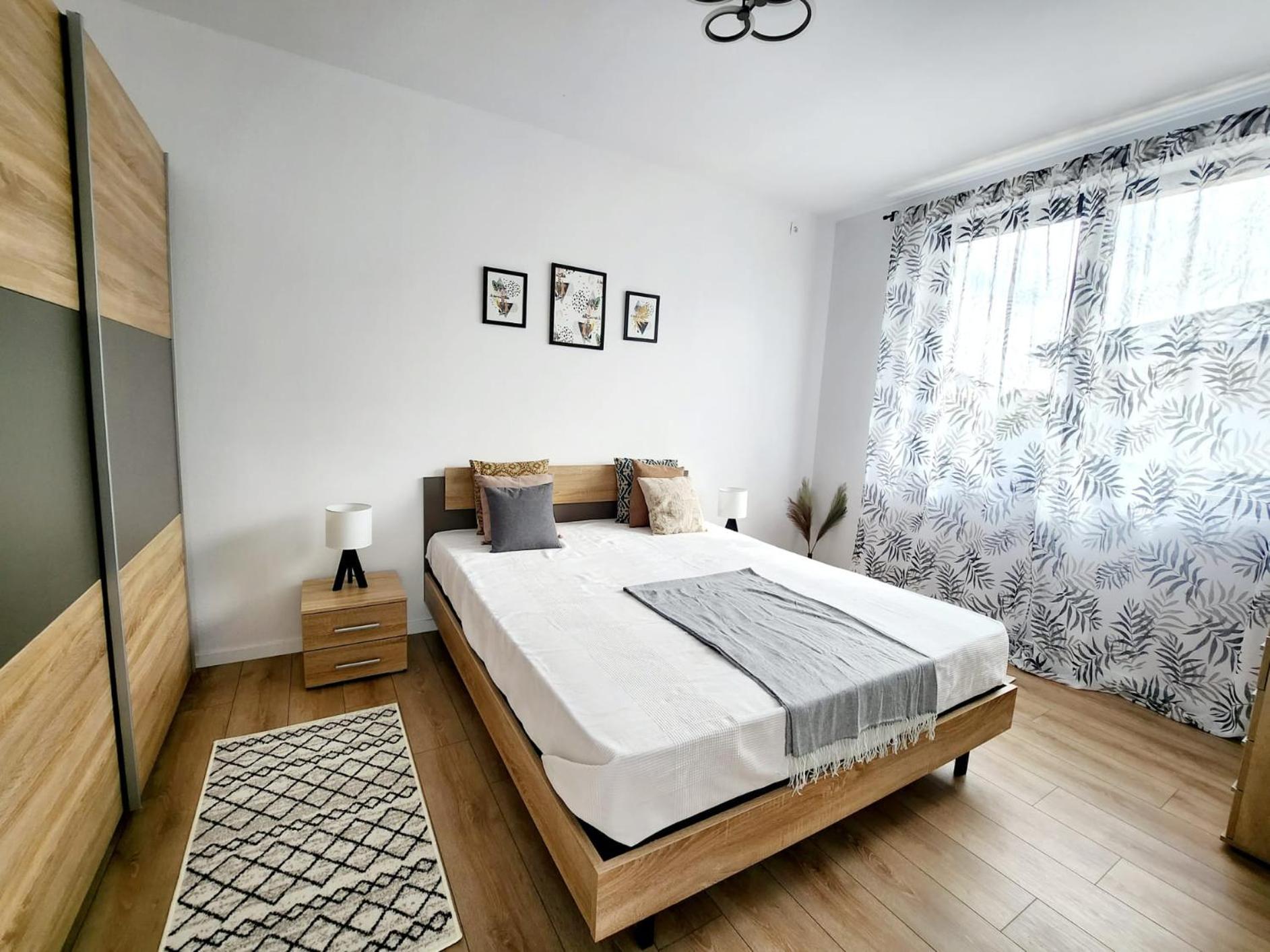 Adm Cozy Home - Entire Private House&Garden Tunari  ภายนอก รูปภาพ